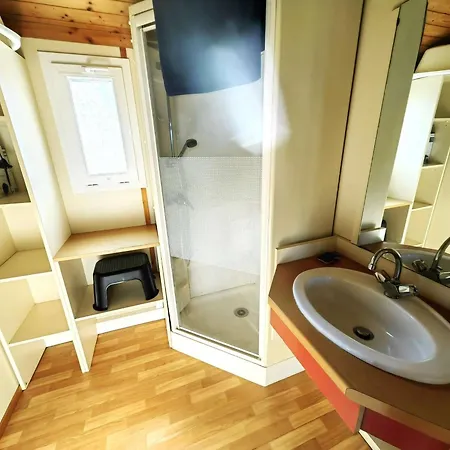 Climatise 6 Pers., Piscine Chauffee, Parking, Terrasse Teck, Calme Pres Plages Et Commerces - Fr-1-607-59