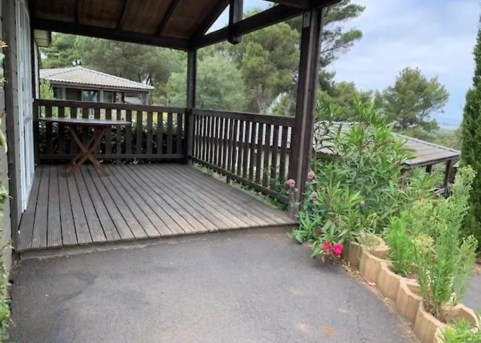 Chalet Climatisé 6 Pers., Piscine Chauffée, Parking, Terrasse Teck, Calme Près Plages Et Commerces - Fr-1-607-59 Agde